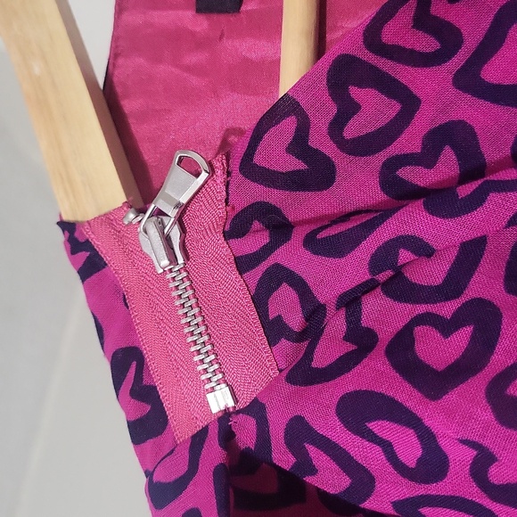 Nwt heart print dress - Picture 3 of 3
